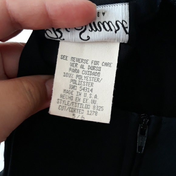 Black silky sleeveless thin strap flarey minidress - Picture 11 of 16